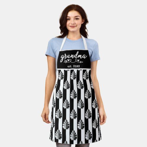 black_and_white_vintage_damask_stripes_grandma_est_apron-ref96ce6abf5e4cac99ab67eb242bf08c_qjajj_1024.jpeg