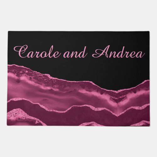 burgundy & pink agate on black
