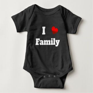 i_love_my_family_baby_bodysuit-rb217754e26a04dd09efe0832b65512a1_j82wr_324.jpg