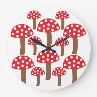 cute_red_mushrooms_large_clock-r3878d10901414e9a9deb30125cd06a69_fup13_8byvr_1024.jpg