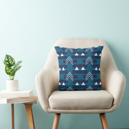 blue_white_geometric_shapes_pattern_throw_pillow-rede6d238ec714efaa9838ca48581f750_4gu9o_8byvr_1024.jpg