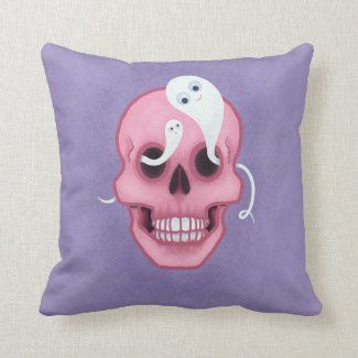 pastel_goth_skull_spooky_cute_throw_pillow-r08b59fcd807b43bbb1b3b355ee917a26_6s309_8byvr_1024.jpg